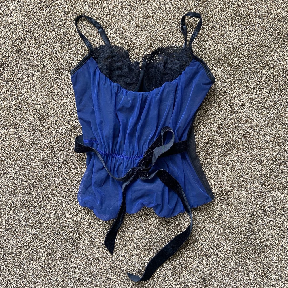 Vintage Victorias Secret Lacey Top 36C